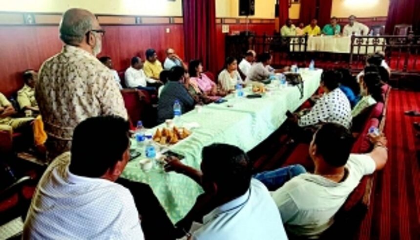 Margao civic officials face heat over lapses that enabled clerk to embezzle feast fair funds 1 Margao civic officials face heat over lapses that enabled clerk to embezzle feast fair funds