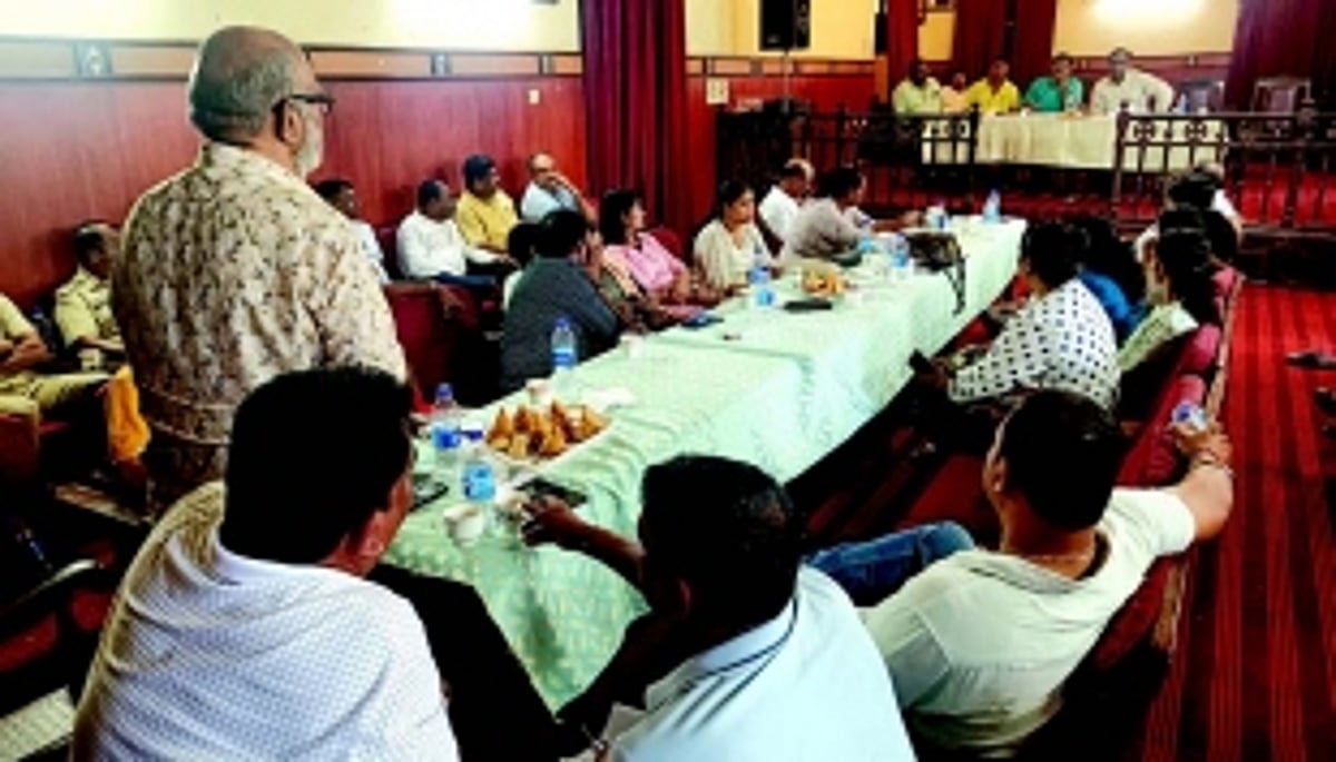 Margao civic officials face heat over lapses that  enabled clerk to embezzle feast fair funds