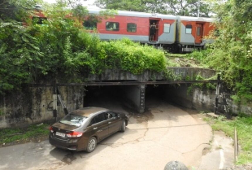 Margao locals demand flyover bridge at Comba 1 Margao locals demand flyover bridge at Comba