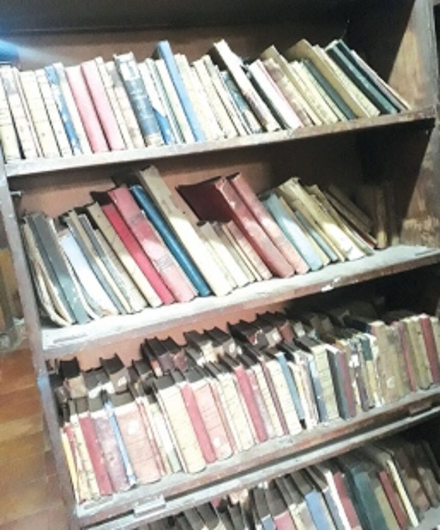 Margao municipal library’s treasure trove craves for attention 1 Margao municipal library’s treasure trove craves for attention