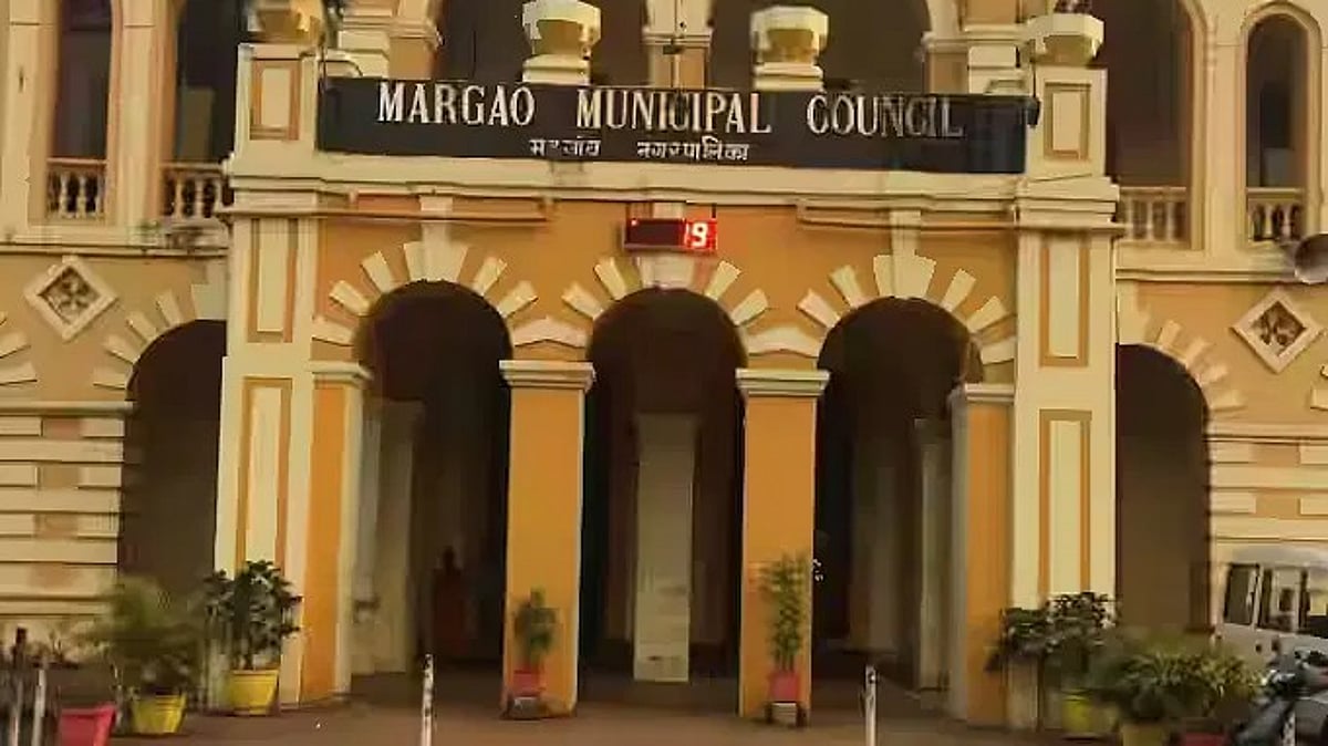 Margao municipality gets 3-day deadline to clear kiosks from Aquem