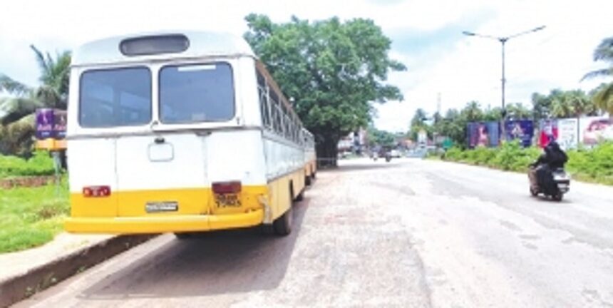 Margao residents, motorists ticked off with private buses parked on the road-side