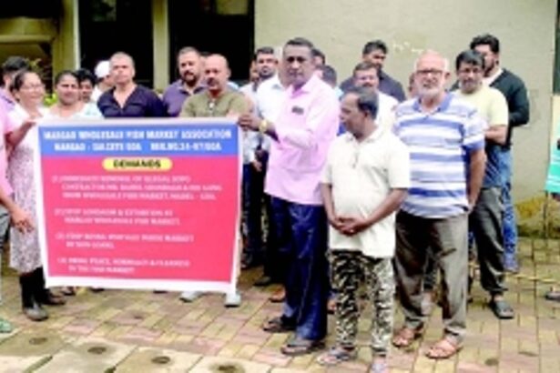 Margao traders, fishermen at  the mercy of sopo collector