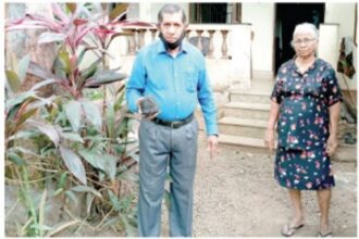 Marooned in their land that has coal droppings but no road access