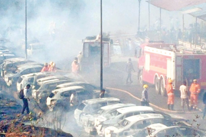 Massive Fire at Verna IDC Service Centre Destroys 33 Vehicles, Causes Crores in Damage