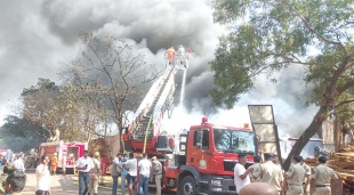 Massive fire breaks out at scrapyard at Dhavali