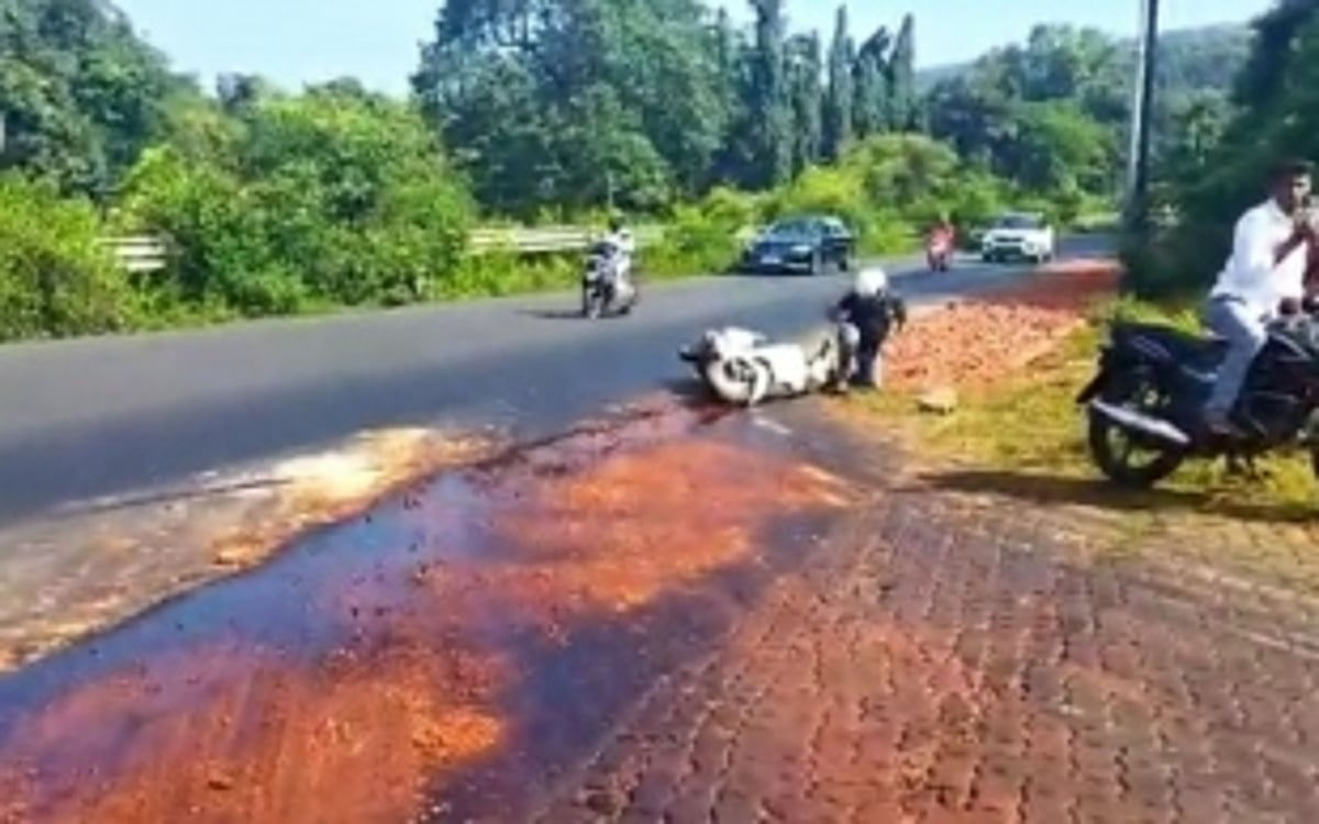 Massive oil spill reported on Old Goa – Kundai highway