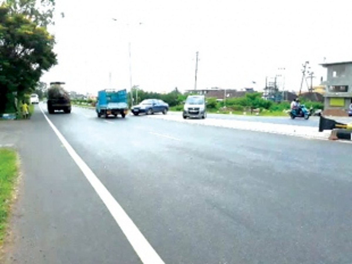 Mauvin, Alina at loggerheads over median opening