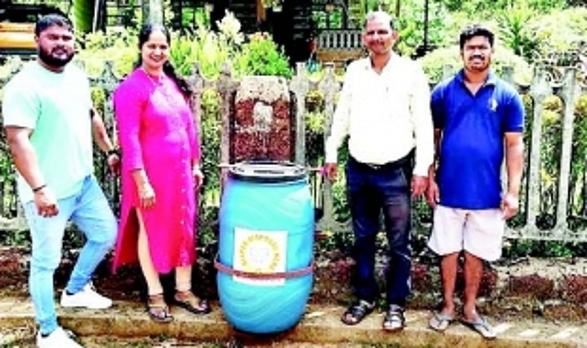 Mauxi panchayat takes initiative of hygienically disposing used diapers, sanitary pads