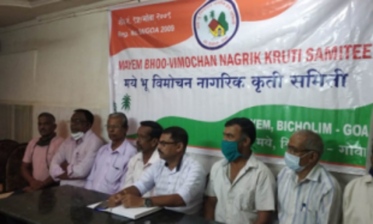 Mayem Samiti urges locals  to fight for their rights