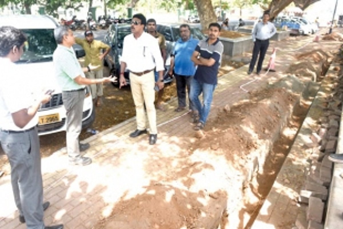 Mayor, Commissioner clash over road digging in Panjim