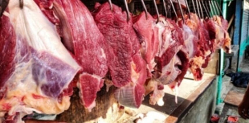 Meat traders seek permission to operate in municipal markets 1 Meat traders seek permission to operate in municipal markets