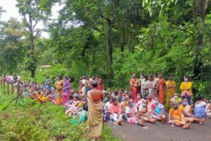 Melauli girl who  protested against   IIT project tops   at varsity exam