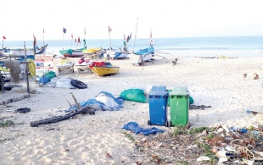 Mess at Benaulim beach