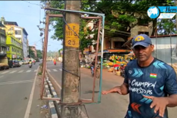 Metal-framed banners pose danger to motorists