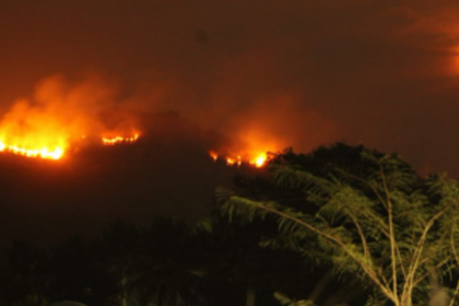 Midnight fire on Chicalim slope doused by local authorities, volunteers