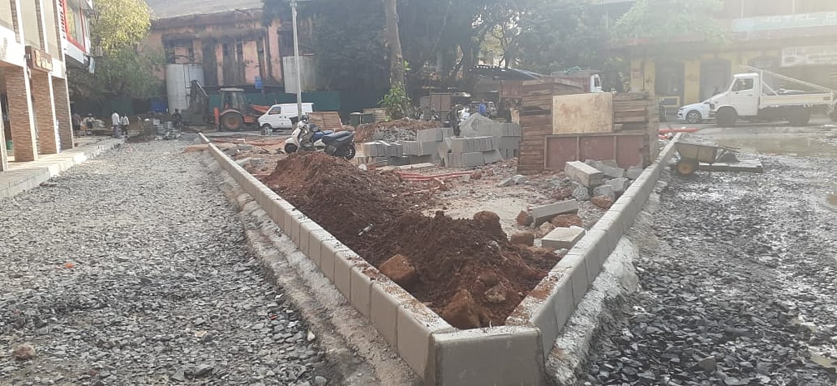 Mindless destruction by Smart City in front of Café Bhosle