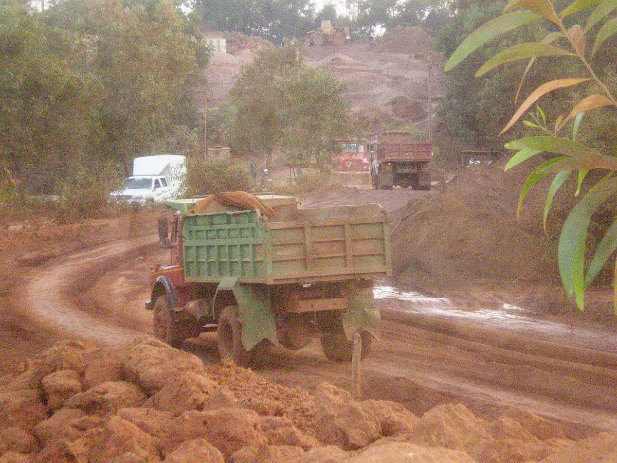 Mining pollution at Pilgao.