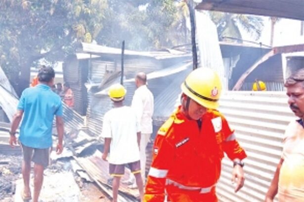Miraculous escape for hutment dwellers  at Bambolim as two cylinders explode