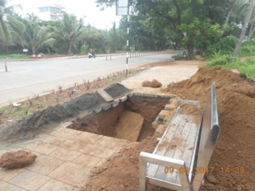 Miramar - Dona Paula road in bad shape 1 Miramar - Dona Paula road in bad shape