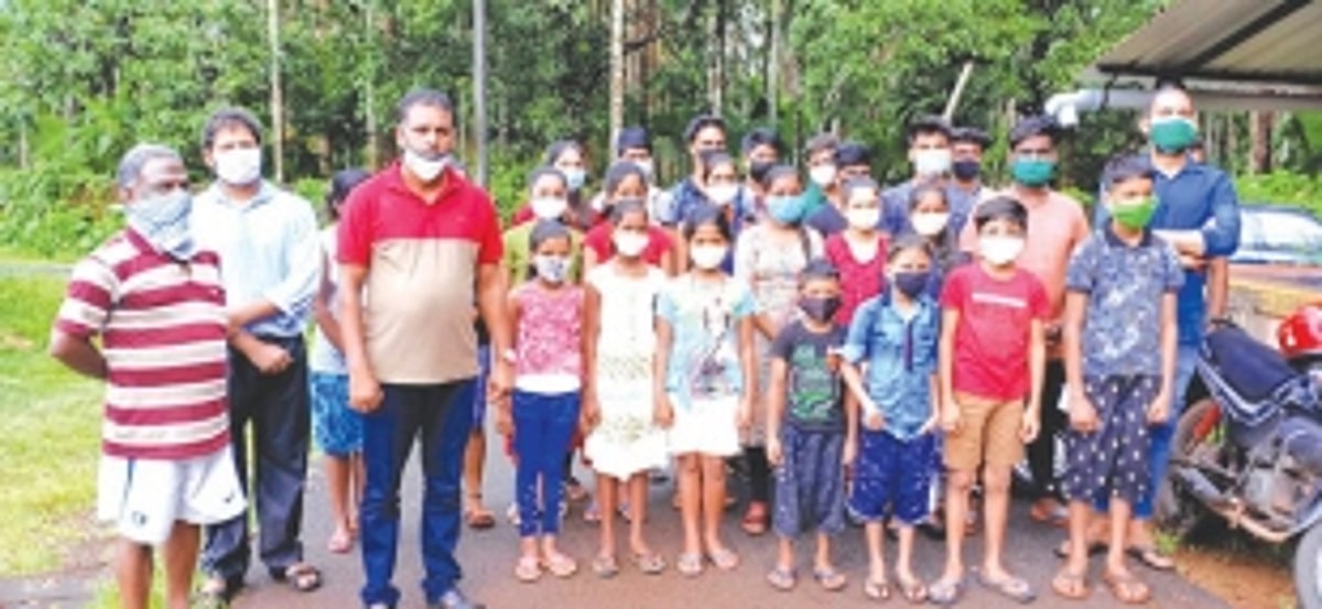 Mollem areas facing connectivity issue for past six months