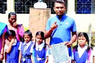 Monsoon has ended; students of Ponda  GPSs without raincoats, reimbursement