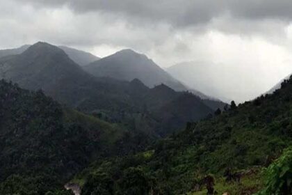 Monsoon makes dramatic entry as Cyclone ‘Shakti’ brews over Bay of Bengal