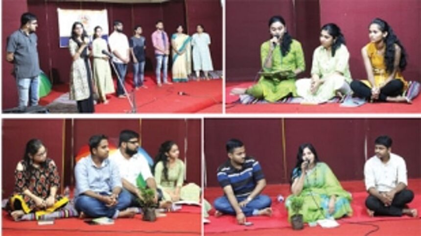 Monsoon poetry session sings ‘Paus piso
