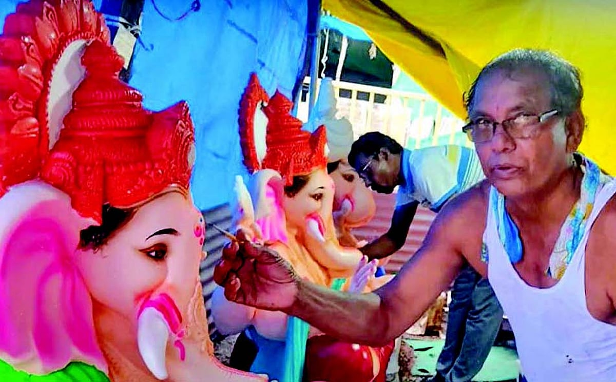 Morjim artist calls for govt support as Ganesh Chaturthi preparations reach fever pitch