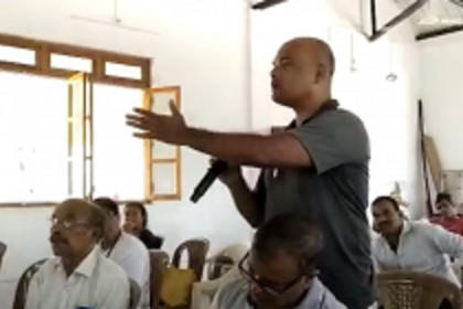 Morjim gram sabha objects floating  jetty, raise water shortage issue