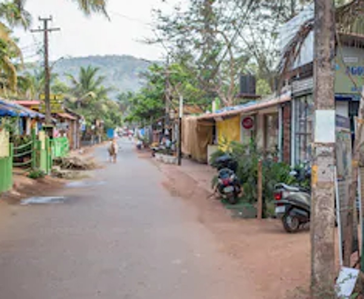 Morlle village in Sattari  goes in lockdown mode