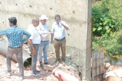 Mormugao Council stops railway double-tracking works at Maimollem