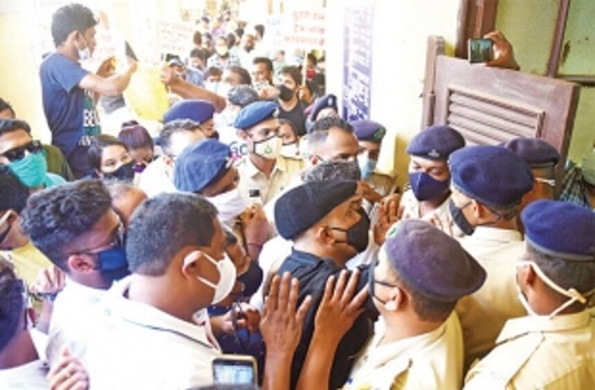 Mormugao, Salcete locals in the dark on land acquisition for doubling tracking