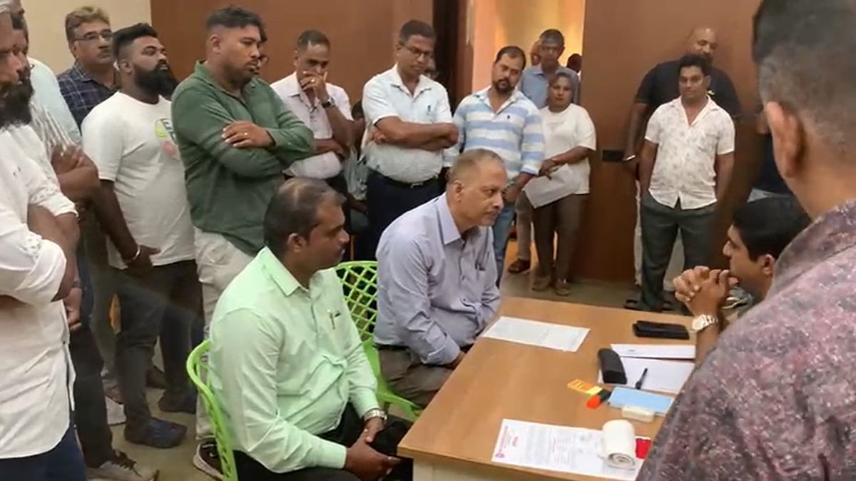 Mormugao Stevedores Raise Job Loss Fears with Vijai Sardesai Amid Port Privatization Concerns