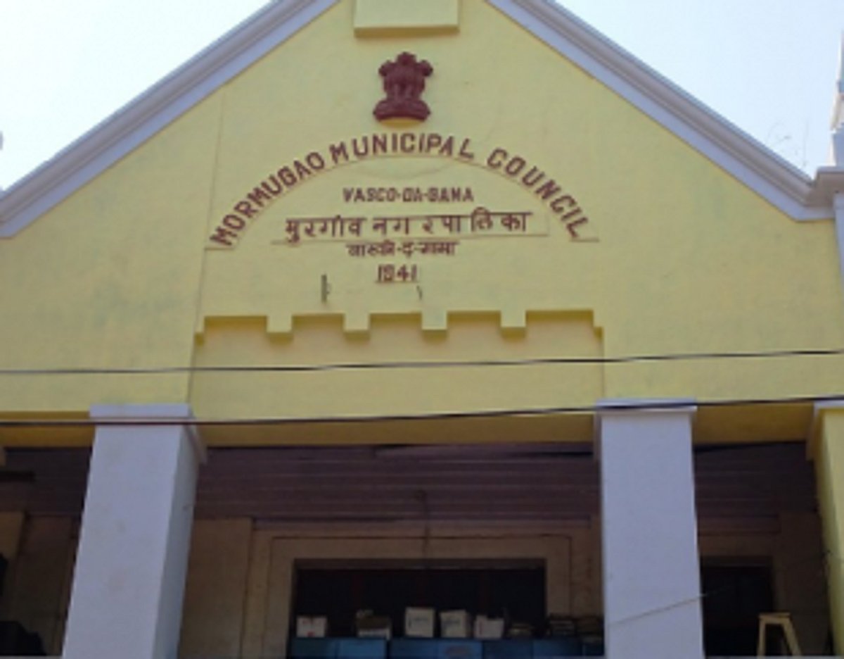 Mormugao civic body has no shed for stray cattle