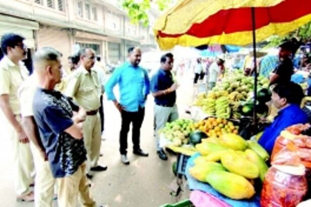 Mormugao civic body warns vendors encroaching on roads