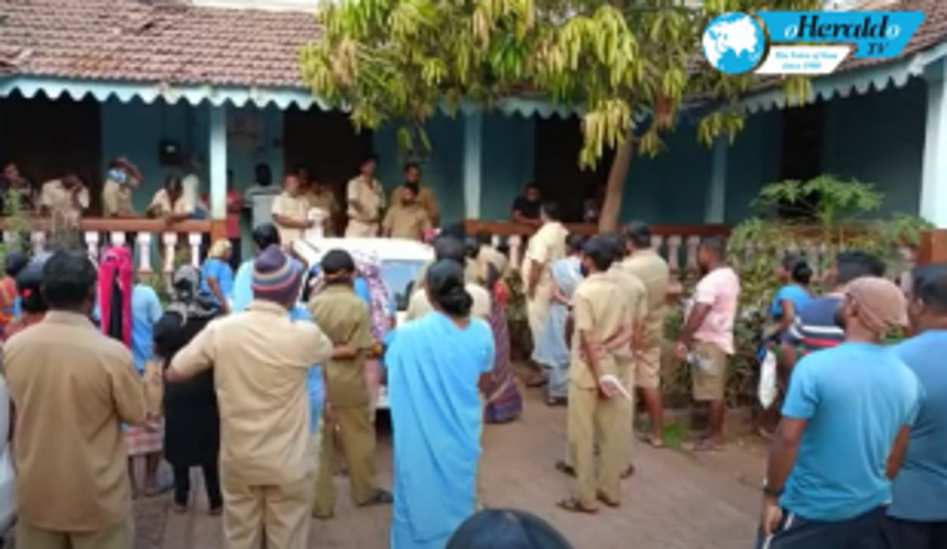 Mormugao workers threaten to go on strike if salaries not cleared within a week 1 Mormugao workers threaten to go on strike if salaries not cleared within a week