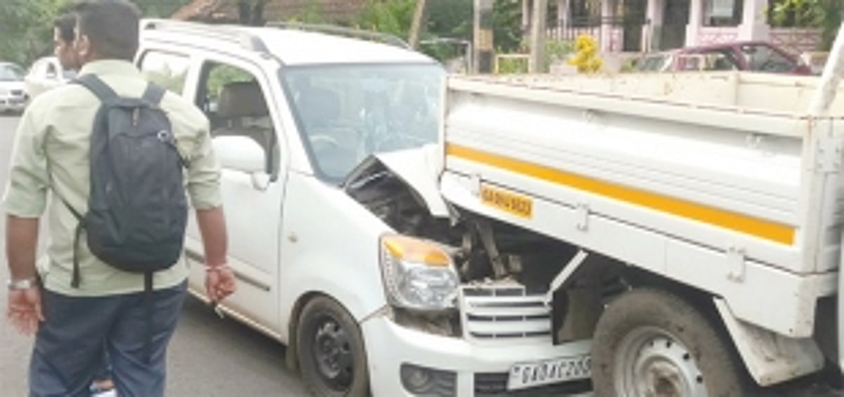 Motorcyclist killed in collision with stray cow in Ponda