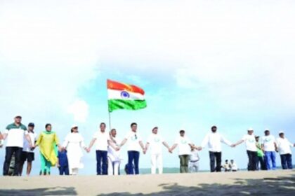 Mounds of garbage collected is evidence of scam in beach cleaning contract: Congress