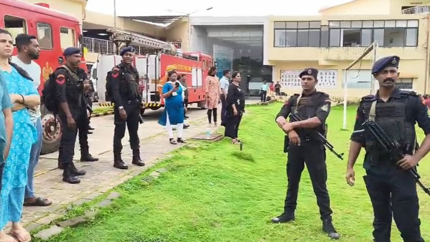 Mount Litera Zee School Receives Hoax Bomb Threat via Email; Campus Declared Safe After Search 1 Mount Litera Zee School Receives Hoax Bomb Threat via Email; Campus Declared Safe After Search