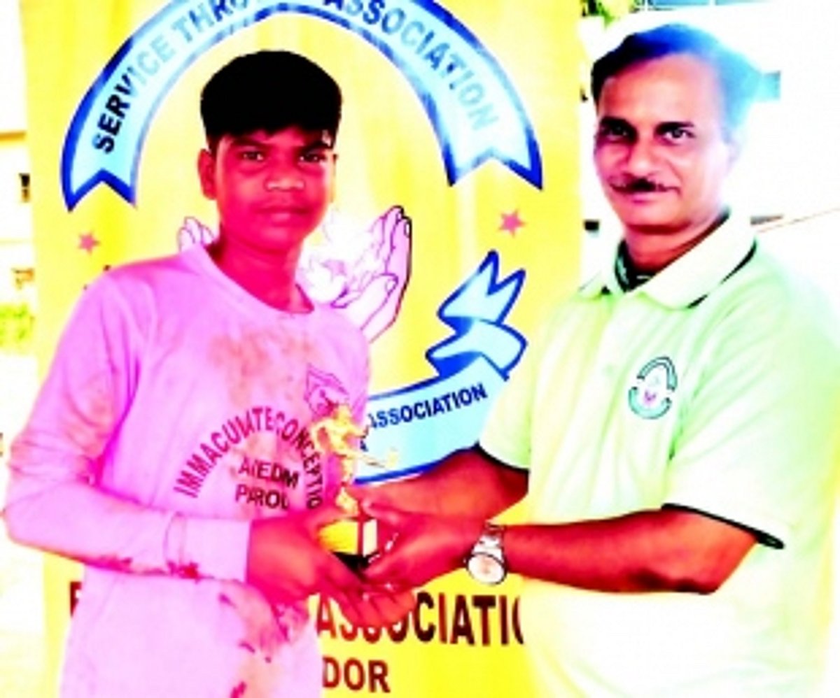 Mount Mary’s High School  march into next round