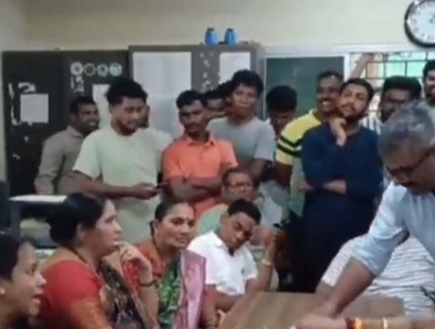 Mulgaon Villagers Set Six-Month Deadline for Panchayat to Complete Stalled Works, Demand Resignation if Deadline Missed 1 Mulgaon Villagers Set Six-Month Deadline for Panchayat to Complete Stalled Works, Demand Resignation if Deadline Missed