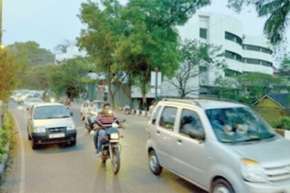 Multi-level parking almost ready, but no bus to hop on to thereafter