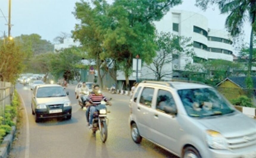 Multi-level parking almost ready, but no bus to hop on to thereafter