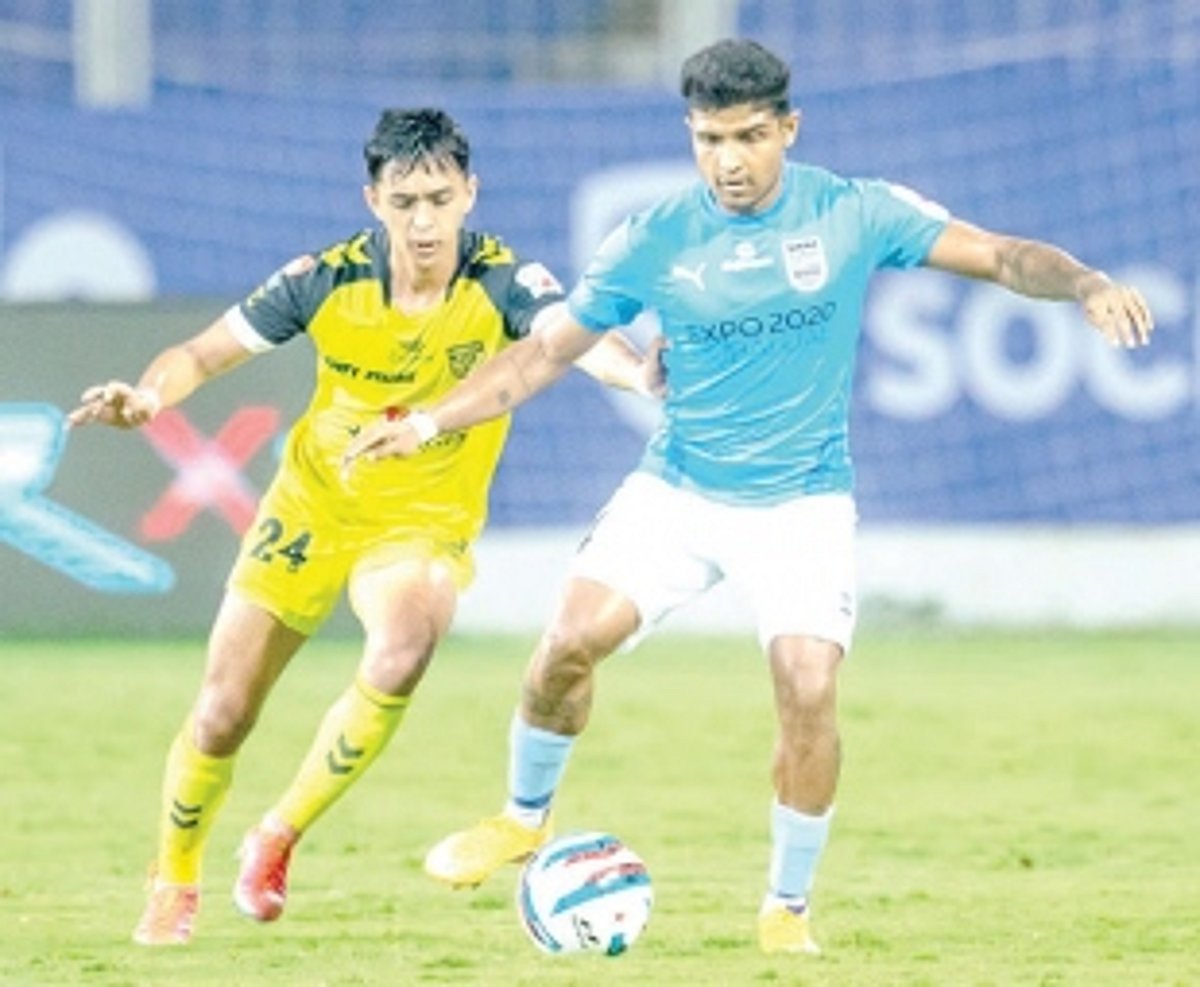Mumbai City misses the bus for semi-finals as Hyderabad braces up ahead with a win
