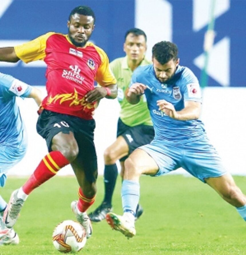 Mumbai City survive spirited surge by East Bengal to win
