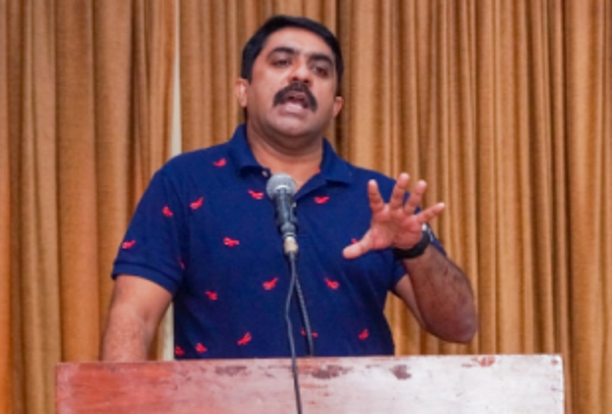 Municipal poll reservation fiasco a premeditated murder of democracy, alleges Vijai