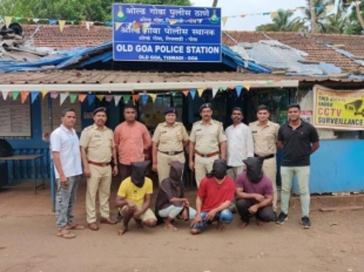 Murder at Chimbel over family dispute; three arrested