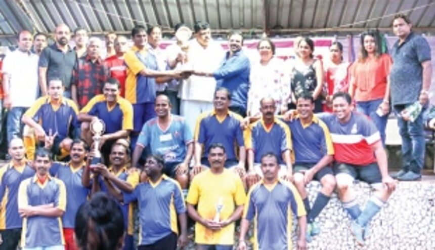 NAIKA VADDO CLINCH ALEIXO JOAO MENEZES TROPHY