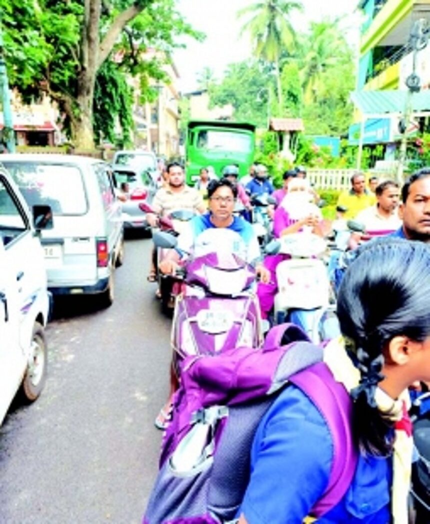 NGO demands action against ‘inefficient police’, heavy vehicles’ violations in Cuncolim